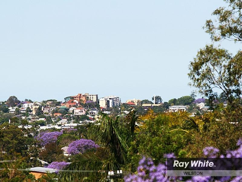 109 Gracemere Street, Grange QLD 4051