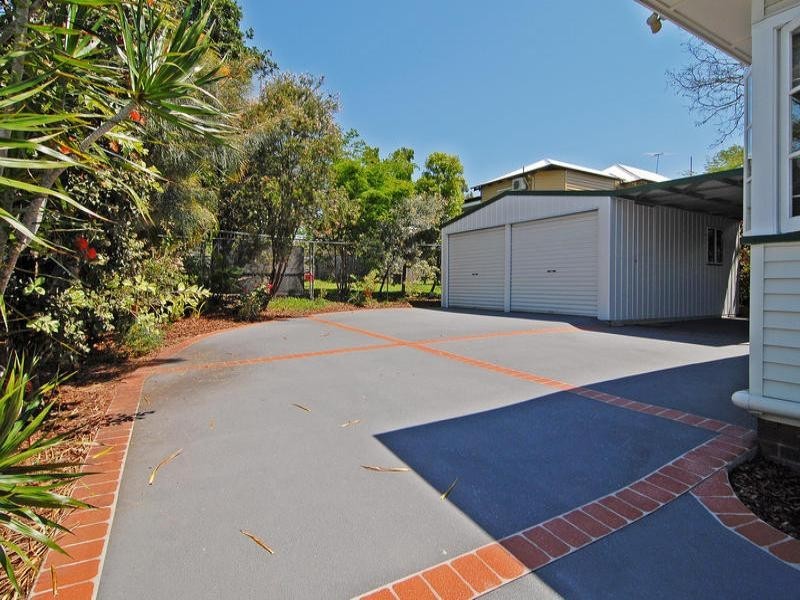 8 Hamilton Street, Gordon Park QLD 4031