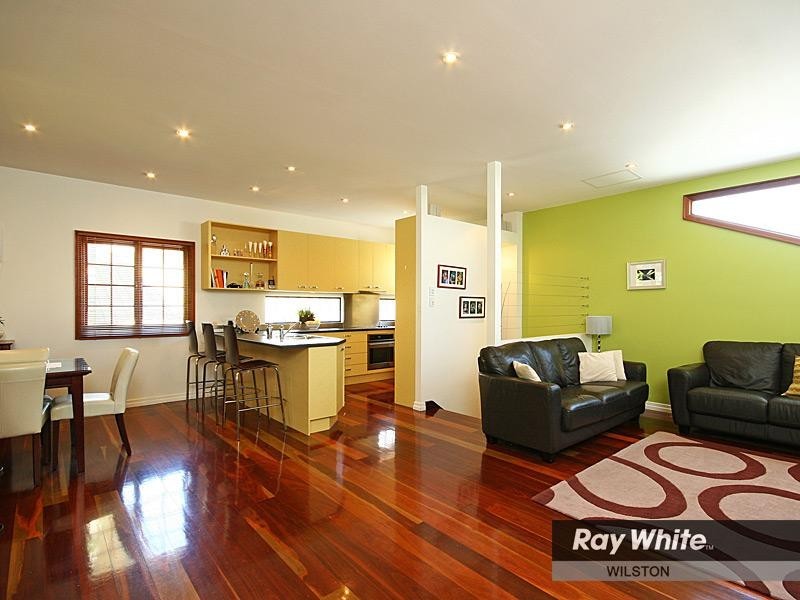 12 Sixth Avenue, Windsor QLD 4030