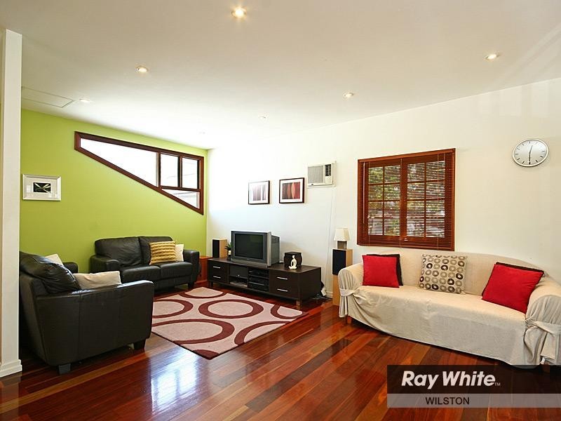 12 Sixth Avenue, Windsor QLD 4030