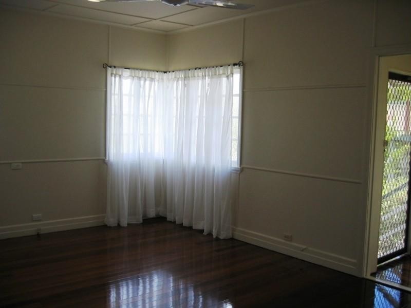 9 Frome Street, Grange QLD 4051