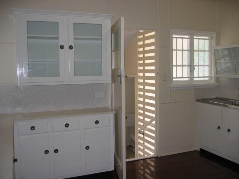 9 Frome Street, Grange QLD 4051