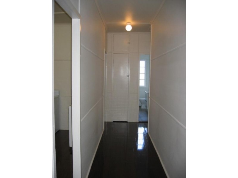 9 Frome Street, Grange QLD 4051