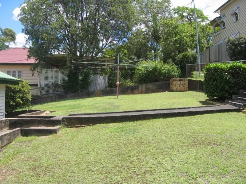 9 Frome Street, Grange QLD 4051