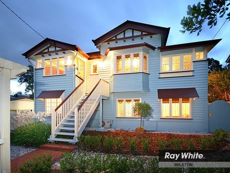 60 Robe Street, Grange QLD 4051