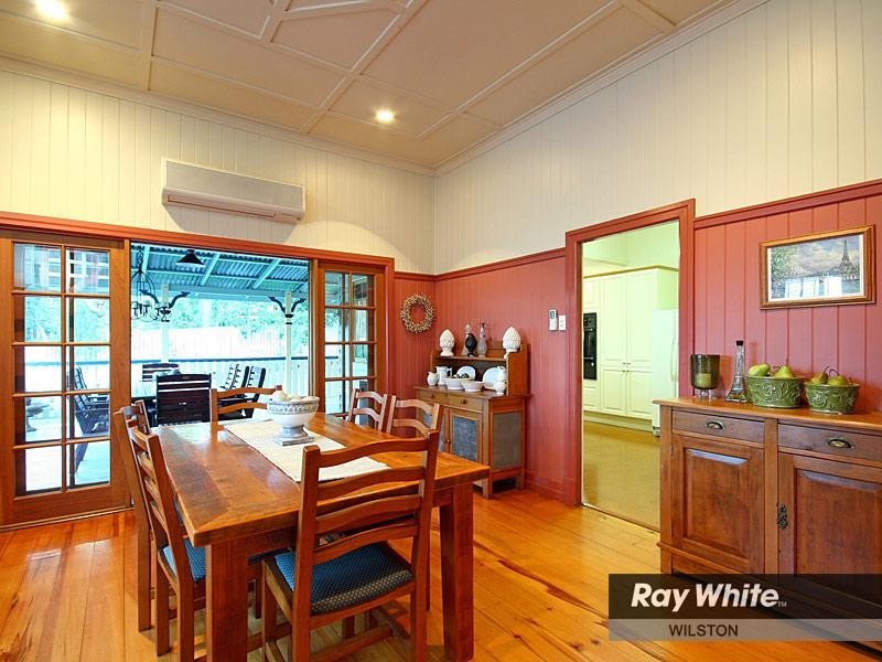 60 Robe Street, Grange QLD 4051