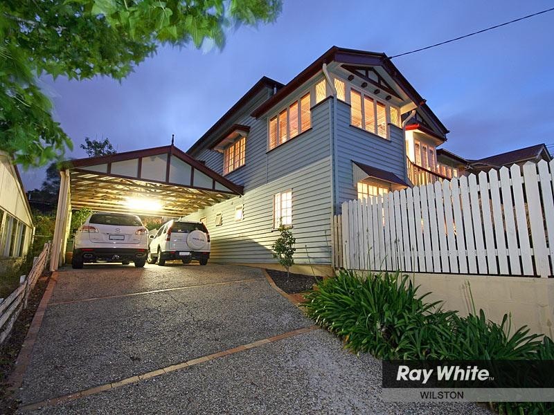 60 Robe Street, Grange QLD 4051