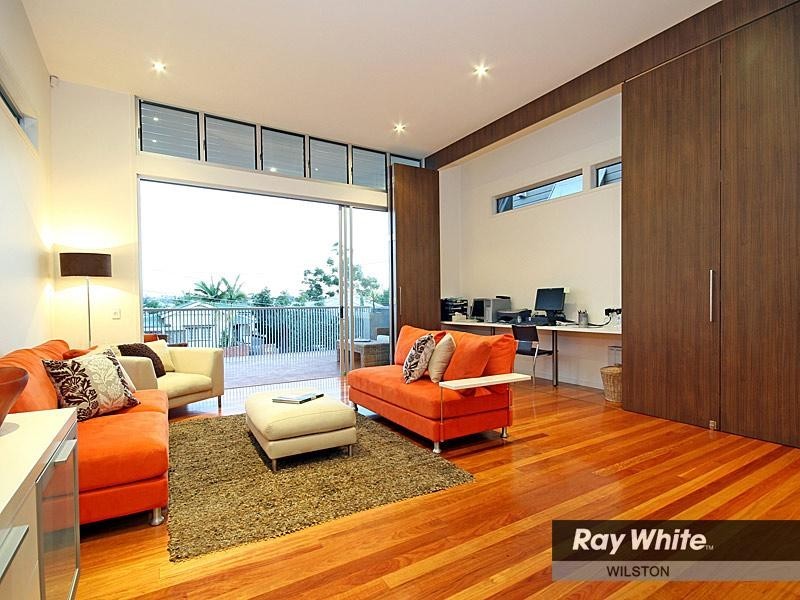 24 Angliss Street, Wilston QLD 4051