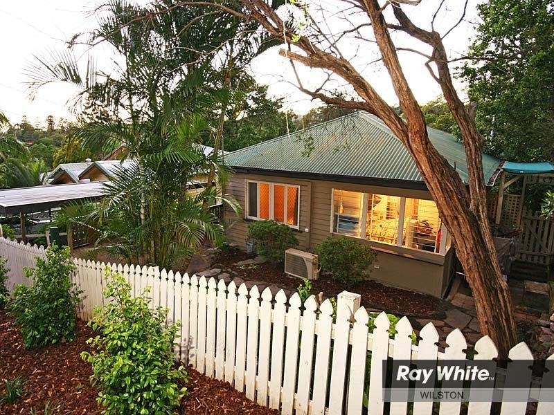 24 Eton Street, Toowong QLD 4066