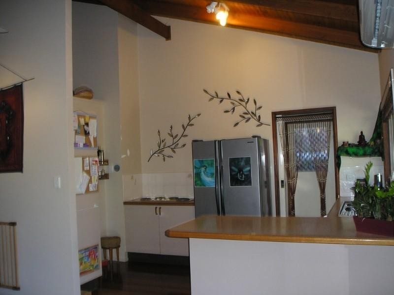 28 Barber Road, Ferny Hills QLD 4055