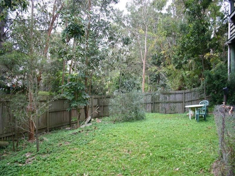 28 Barber Road, Ferny Hills QLD 4055