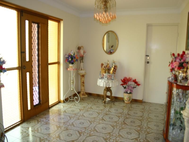 16 Remick Street, Stafford Heights QLD 4053