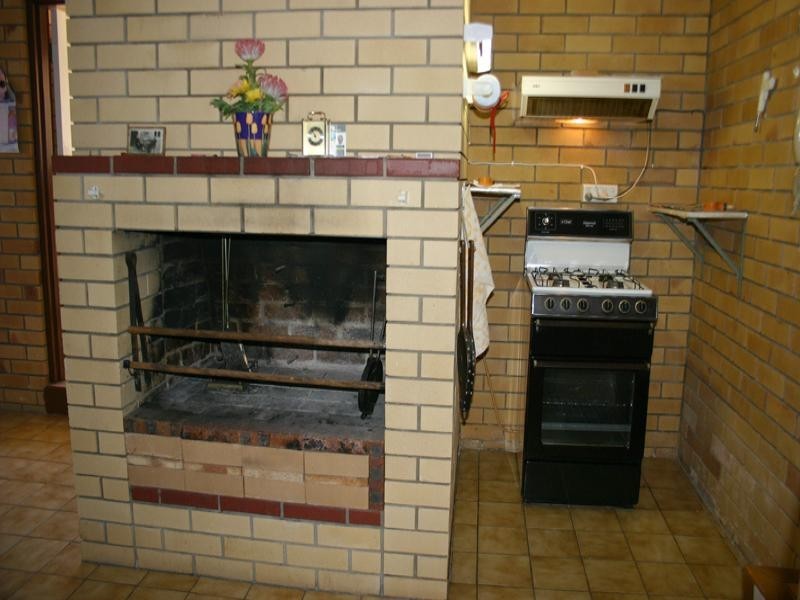 16 Remick Street, Stafford Heights QLD 4053