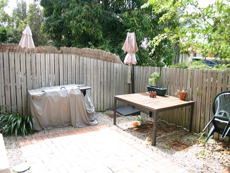 10/19 Baradine Street, Newmarket QLD 4051