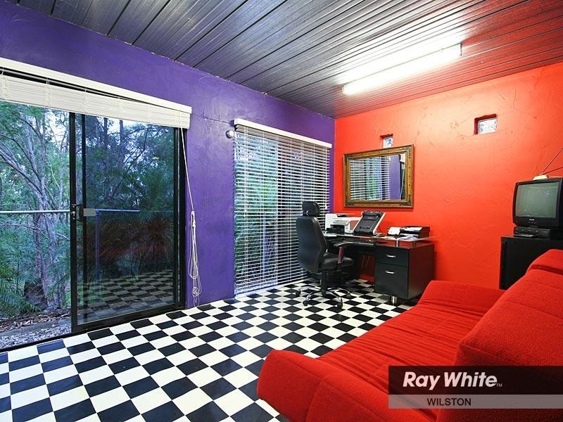 16 Ashley Road, Chermside West QLD 4032
