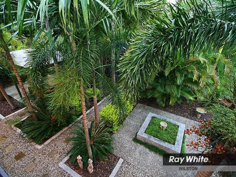 16 Ashley Road, Chermside West QLD 4032