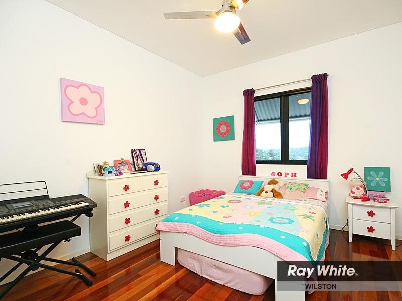 16 Ashley Road, Chermside West QLD 4032