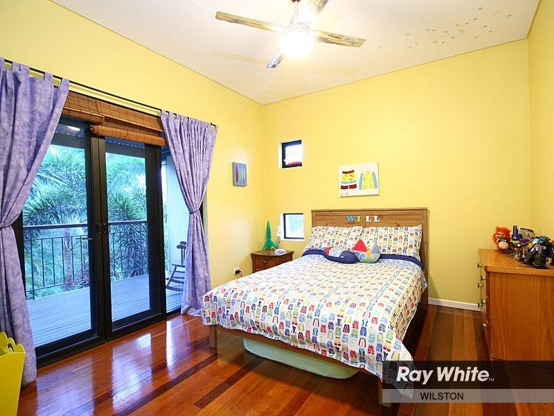 16 Ashley Road, Chermside West QLD 4032