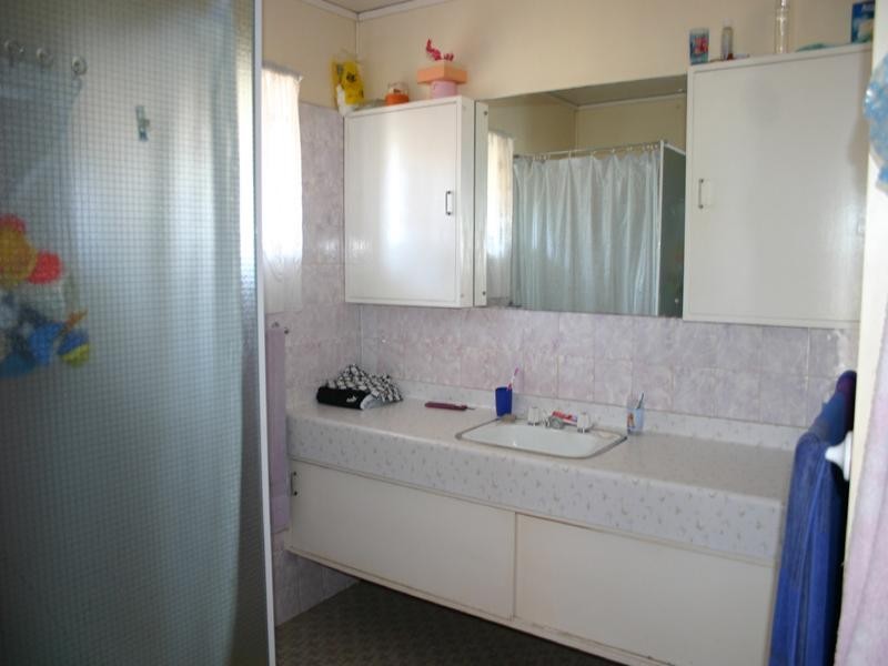 16 Eldershaw Street, Everton Park QLD 4053