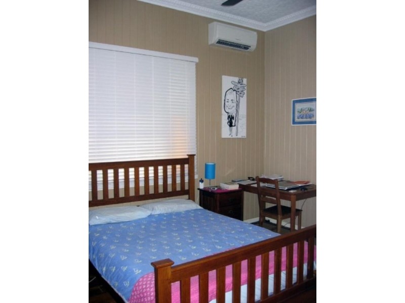 71 Brook Street, Windsor QLD 4030