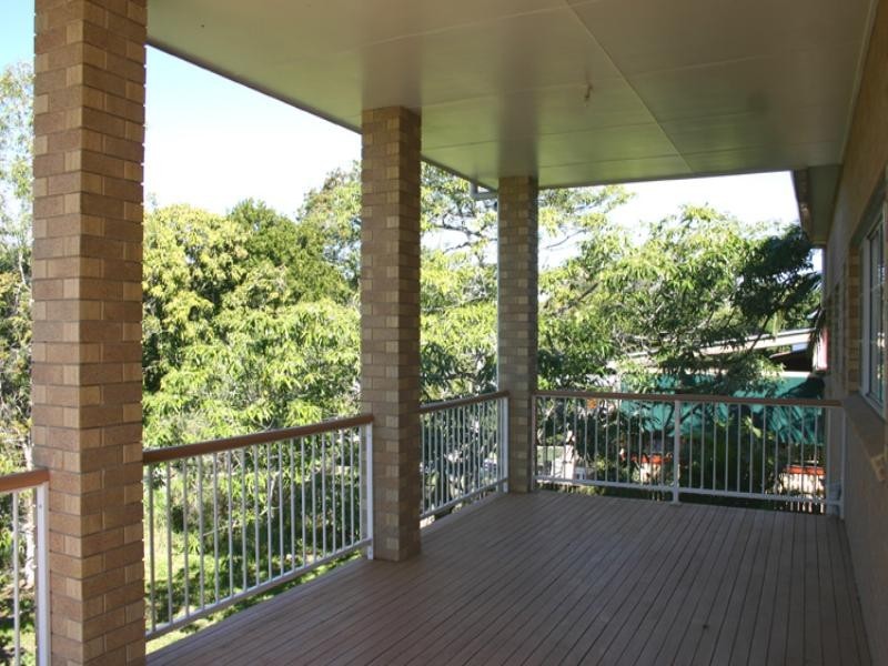 37 Kent Road, Wooloowin QLD 4030