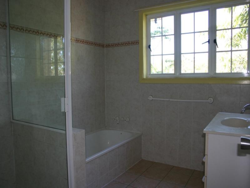 37 Kent Road, Wooloowin QLD 4030