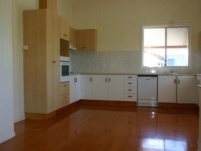 37 Kent Road, Wooloowin QLD 4030