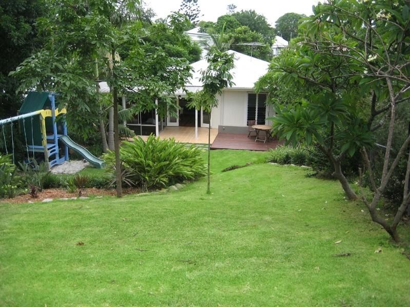 76 Gracemere Street, Newmarket QLD 4051