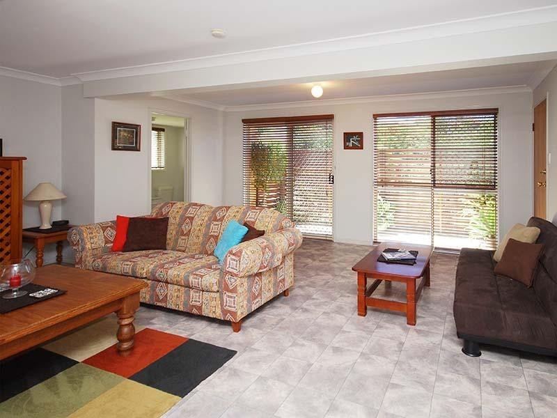 17 Bangalow Place, Albany Creek QLD 4035