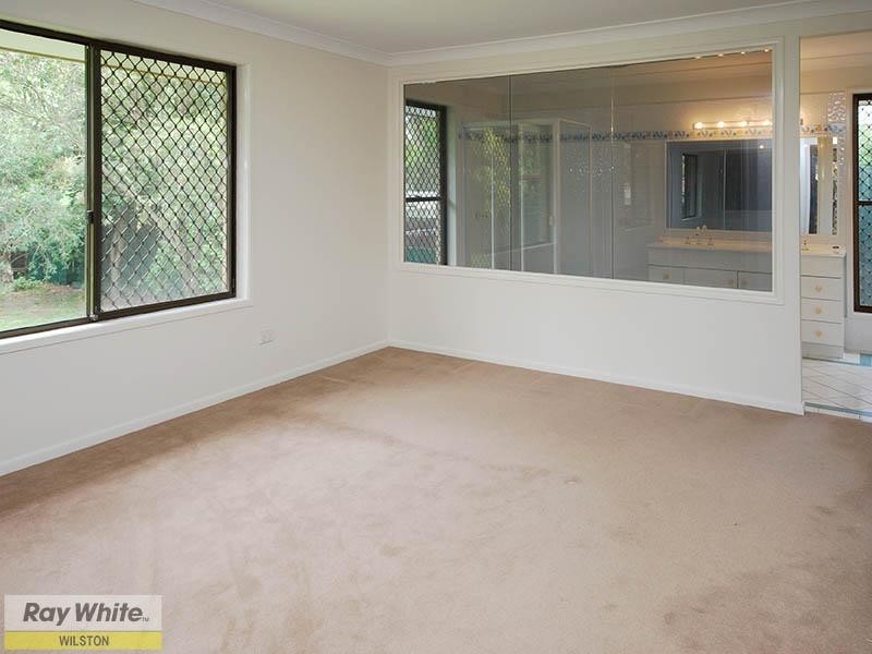 7 Ruggles Court, Mcdowall QLD 4053