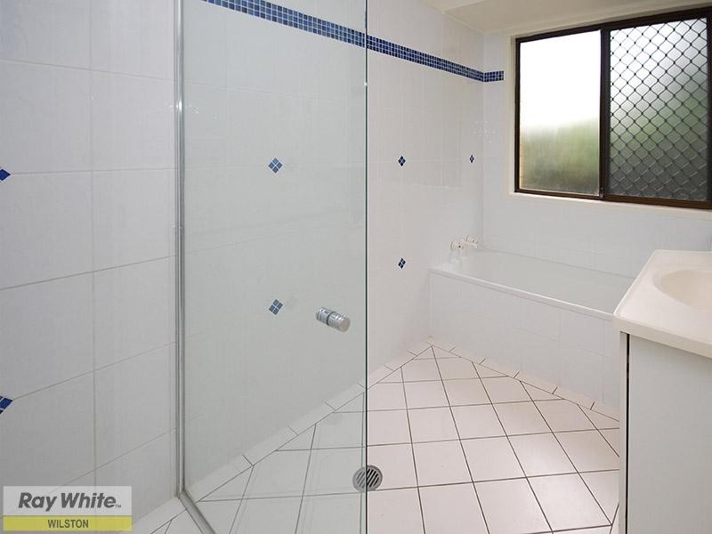 7 Ruggles Court, Mcdowall QLD 4053