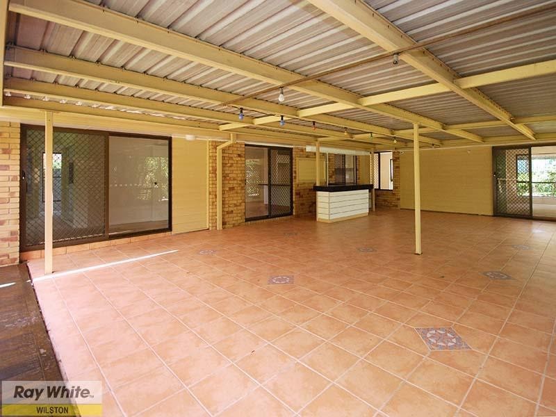 7 Ruggles Court, Mcdowall QLD 4053