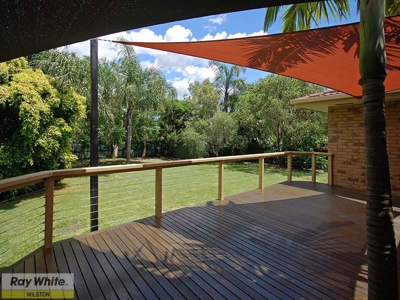 7 Ruggles Court, Mcdowall QLD 4053