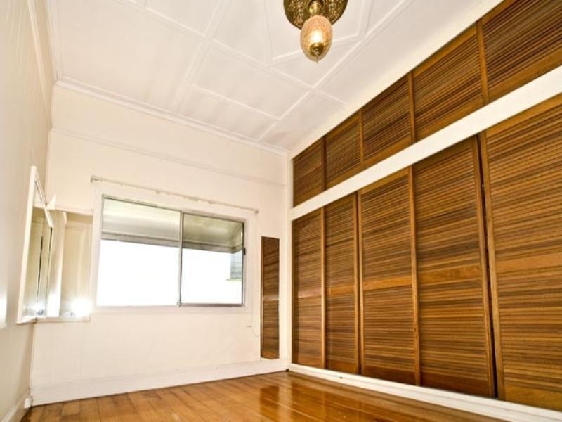 22 Wride Street, Wooloowin QLD 4030