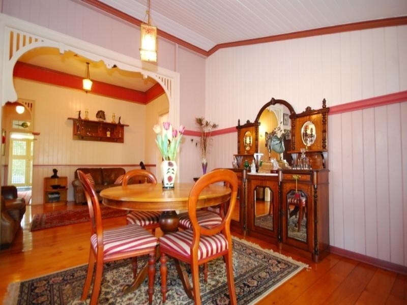 8 Kooemba Street, Newmarket QLD 4051