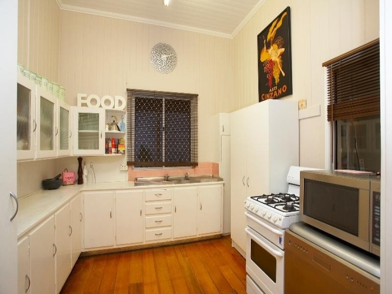 110 Gordon Street, Gordon Park QLD 4031