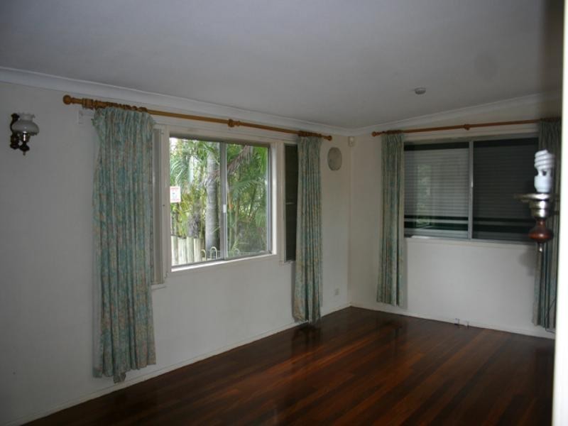 45 Sedgemoor Street, Stafford Heights QLD 4053