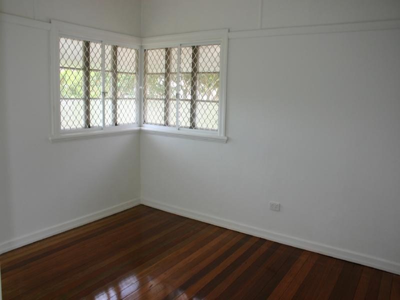 58 Pear Street, Greenslopes QLD 4120