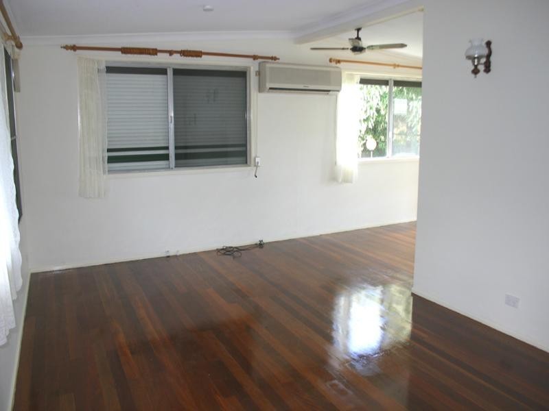 45 Sedgemoor Street, Stafford Heights QLD 4053