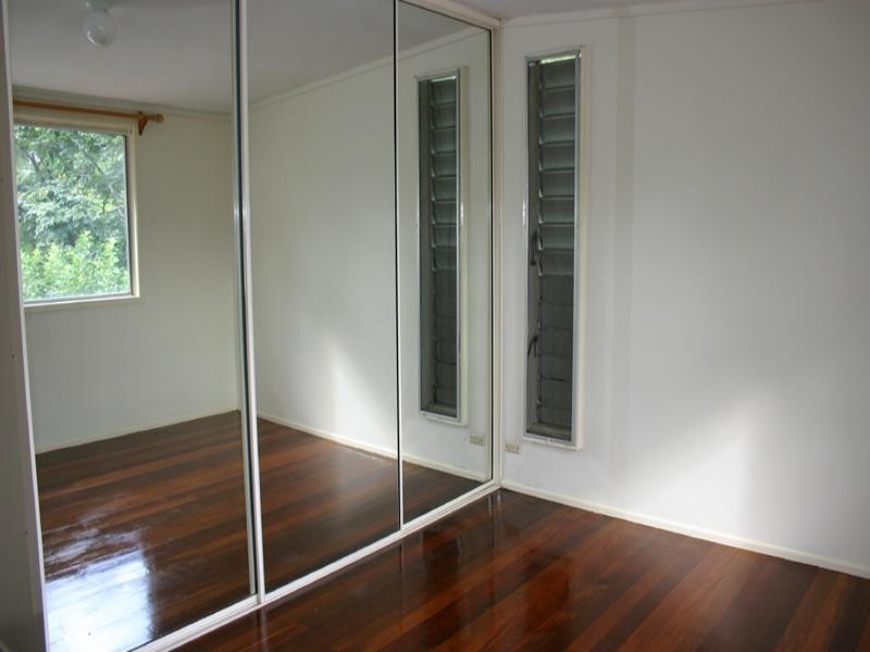 45 Sedgemoor Street, Stafford Heights QLD 4053