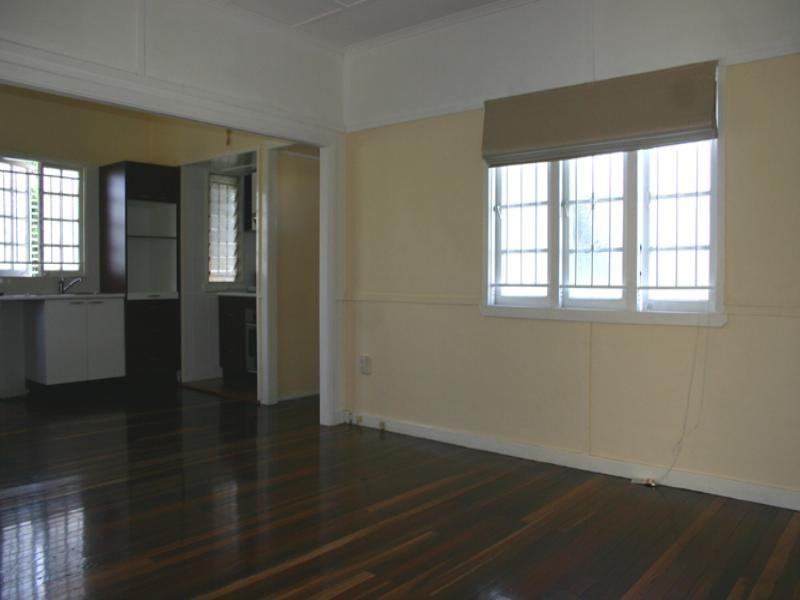 75 Midson Street, Stafford QLD 4053