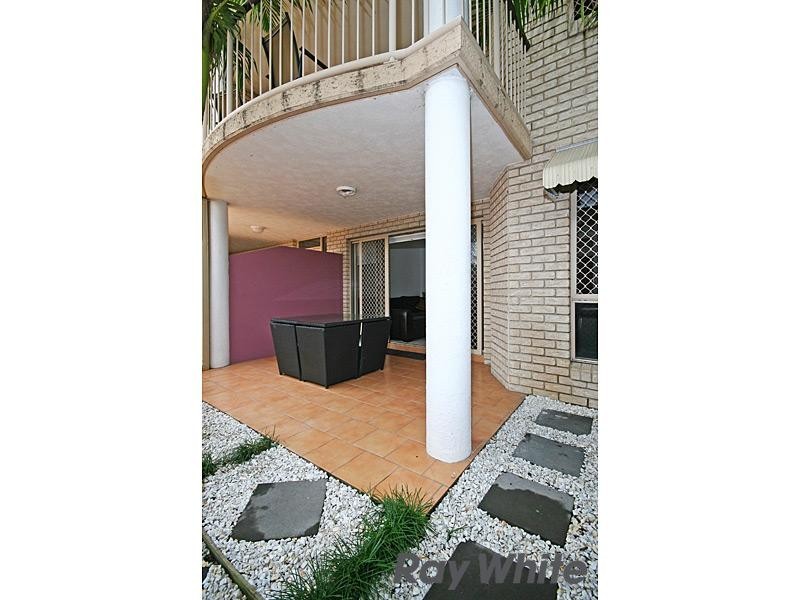 2/20 Buxton Street, Ascot QLD 4007