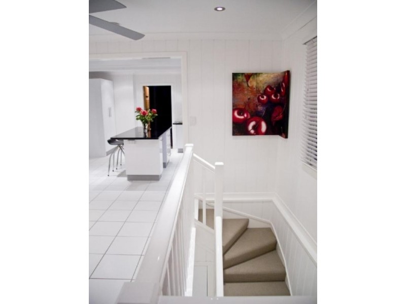 35 Swan Terrace, Windsor QLD 4030