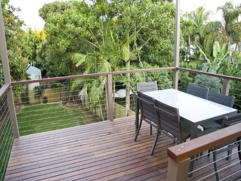 35 Swan Terrace, Windsor QLD 4030