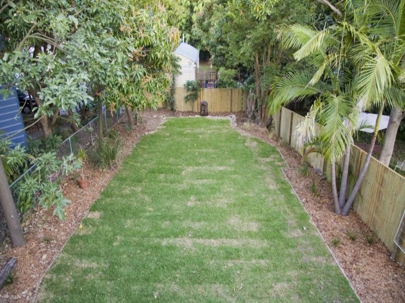 35 Swan Terrace, Windsor QLD 4030