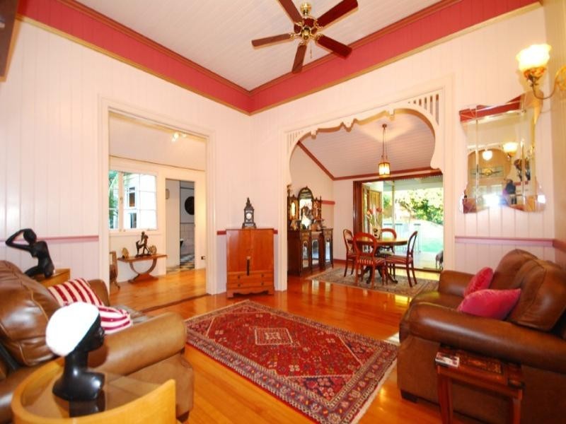 8 Kooemba Street, Newmarket QLD 4051