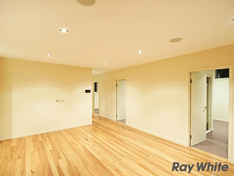 105 Khartoum Street, Gordon Park QLD 4031