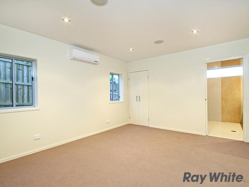 105 Khartoum Street, Gordon Park QLD 4031