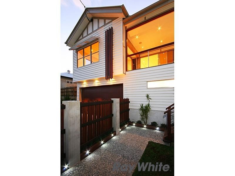 105 Khartoum Street, Gordon Park QLD 4031