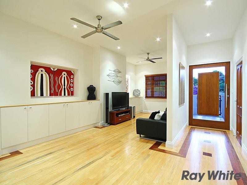 25 Colston Road, Grange QLD 4051